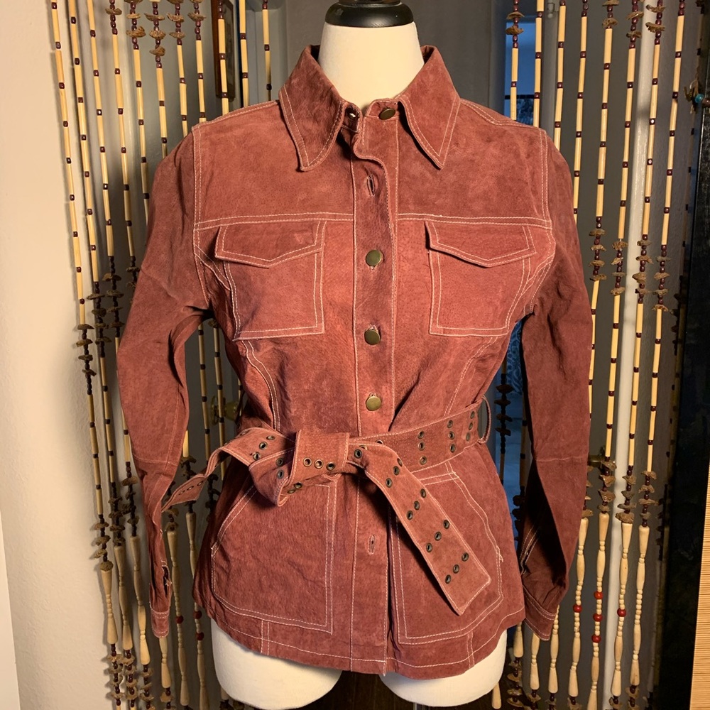 Cute suede/leather jacket. Brand new w tags Sz L
